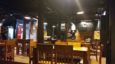 Photos of Ginki Nyaung Shwe
