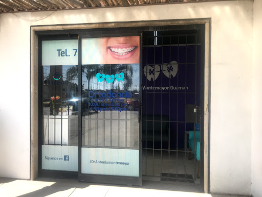 Clinica dental DR Antonio Montemayor Guzman - Thumbnail