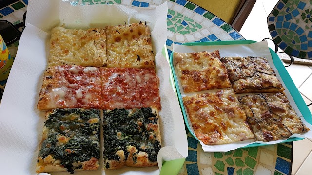 Pizzeria "La Lucciola"