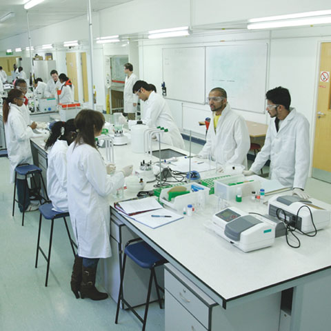 Medway School of Pharmacy - Thumbnail