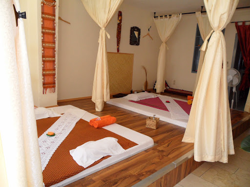 Doog Maai Thai Massage - Thumbnail