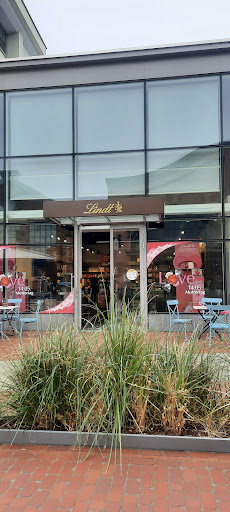 Lindt Outlet Store