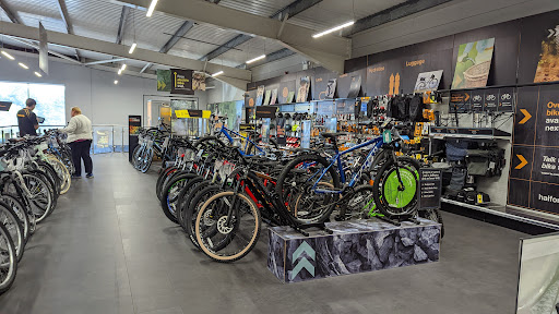Halfords - Ipsw Euro Park - Thumbnail