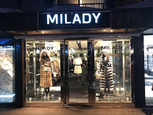 Photo n°6 de MILADY maison de fourrure à Courchevel (Magasin de manteaux de fourrure)