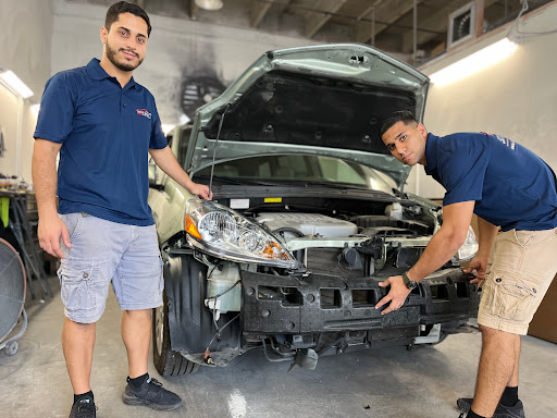 Auto Body Mania Logo