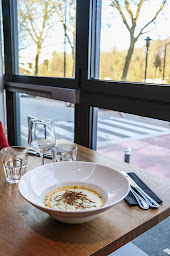 Photo n°52 de La Belle Equipe 1877 - Bar - Salon de thé - Restaurant face à l'Erdre à Nantes (Salon de thé)