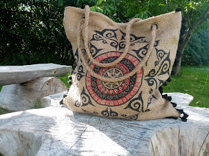 Photo n°9 de Berthe & Maurice à Saint-Vincent-Bragny (Magasin d'ameublement et de décoration)