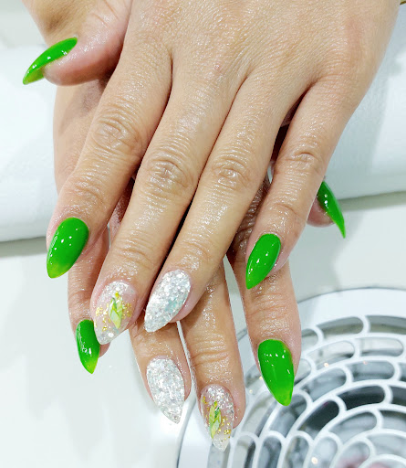 Hin Nails & Lashes - Thumbnail