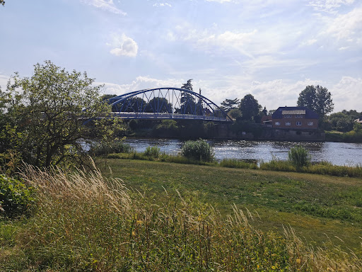 Fußgängerbrücke über die Weser