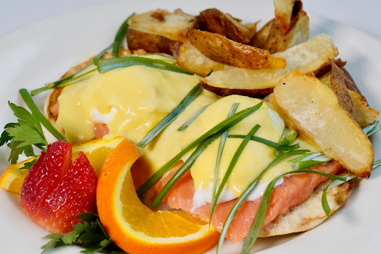 Green Kitchen by null