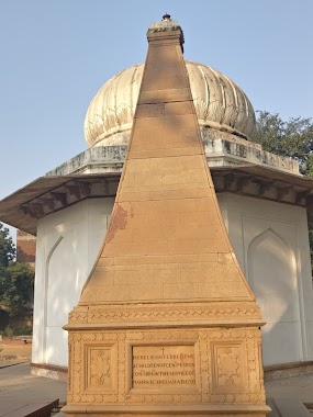 Roman Catholic Cemetery, Author: Suyash Kumar