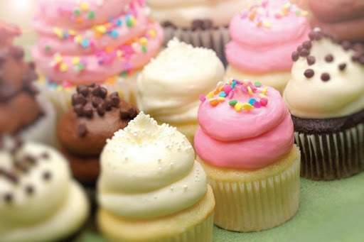 CB Cakes and More - Thumbnail