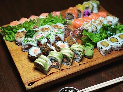 toroyaky sushi delivery, Author: Leonardo Pisani