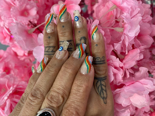 Nail Point London (You’re Beautiful)