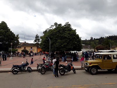 Photos of plaza de los heroes