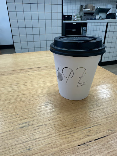692 Cafe - Visual