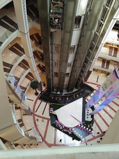 Photos of Metro Department Store
