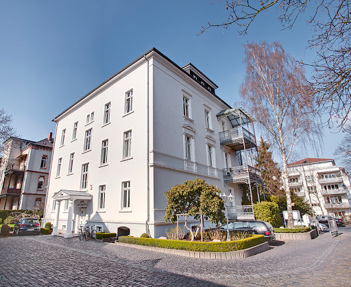 Claus R. Menges GmbH