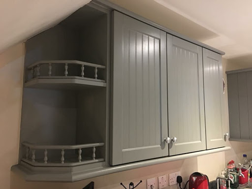 Creative Chic Specialist Kitchen Cabinet Painter - Thumbnail