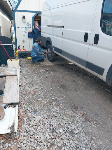 Home Garage Auto Repair - Thumbnail