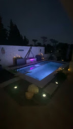 Photo n°4 de FC Piscine 30 à Rochefort-du-Gard (Piscine)