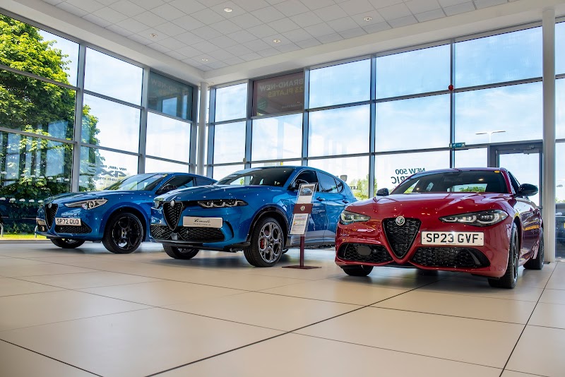 Arnold Clark Perth Vauxhall / Fiat / Abarth / Jeep / Alfa Romeo / Leapmotor / Vanstore photo 2