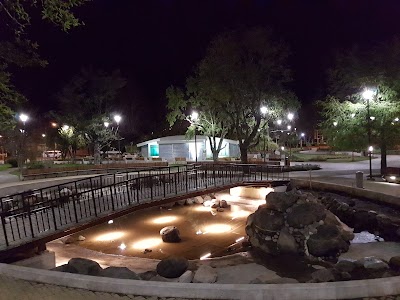 Photos of Puente Lindo De La Plaza