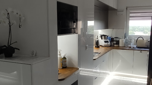 Stolarz Bieniek .pl Meble na wymiar