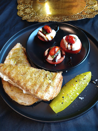 Melt Fondue - Thumbnail