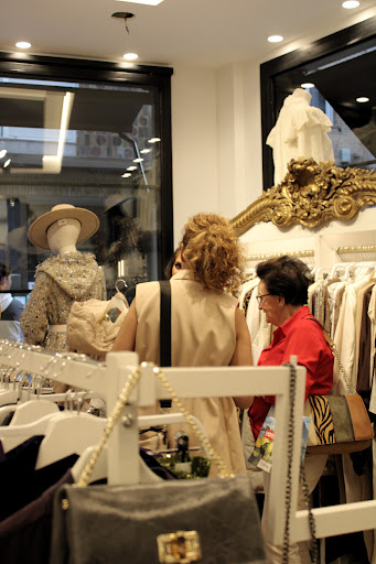 Doña Lola Boutique - Thumbnail