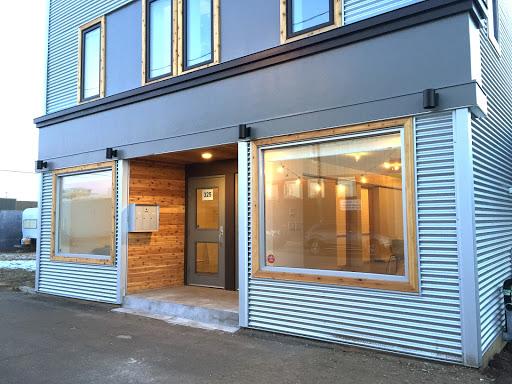 Storefront - Visual