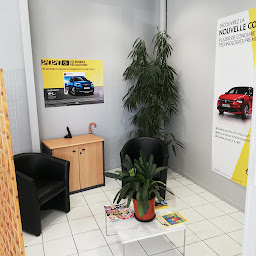 Photo n°6 de Opel SAJUAL à Issoudun (Concessionnaire automobile)