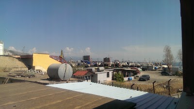 Photos of Border Crossing Sh&euml;ngjin