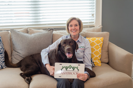 Ashbrook Realty - Visual