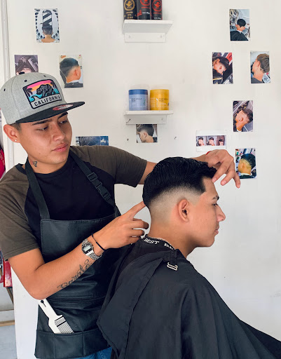 Salón y barbería Zárate - Thumbnail