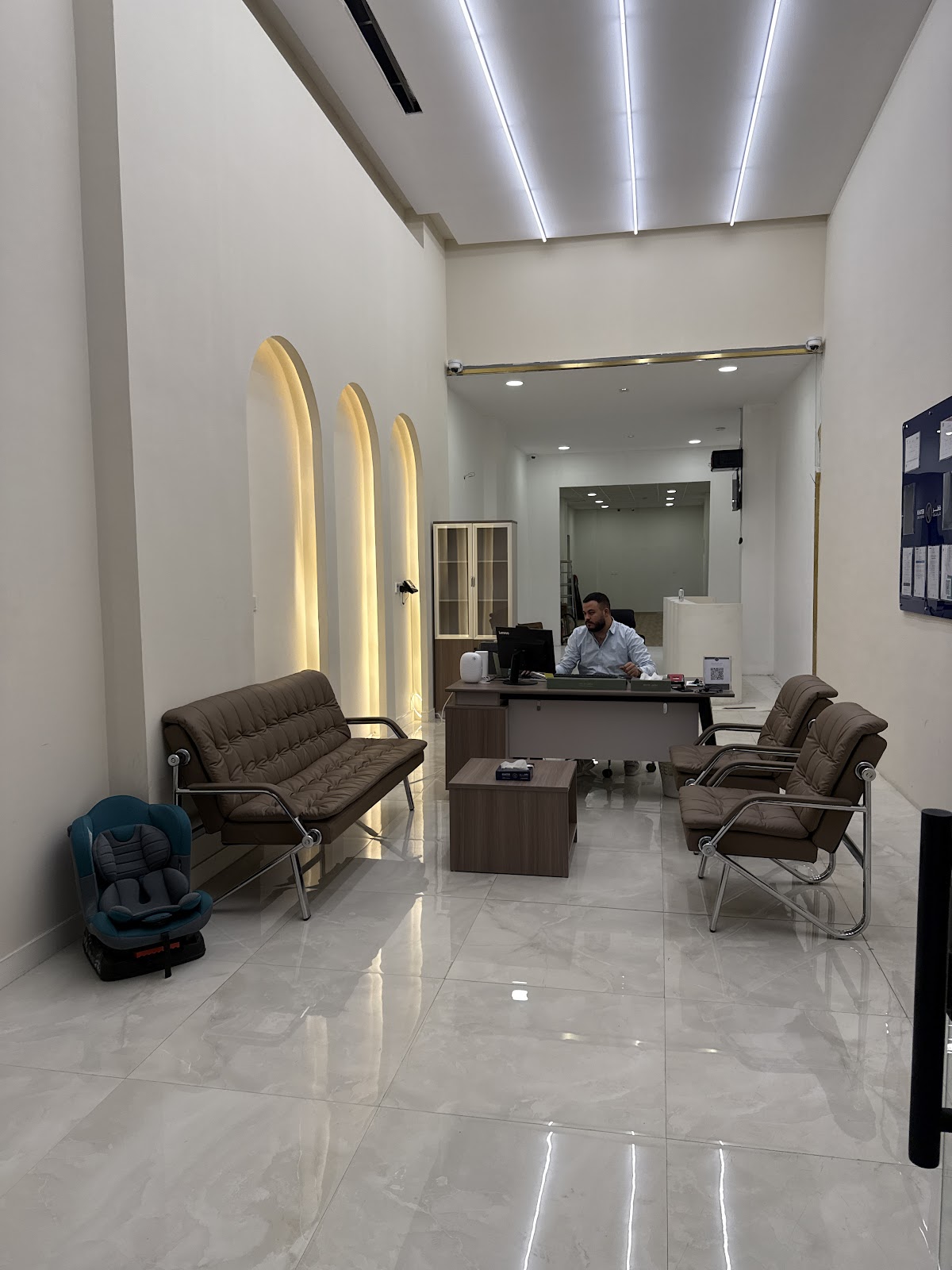 خاطر لتأجير السيارت 2 - صورة 2