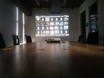 Projectors On Rent photo 5