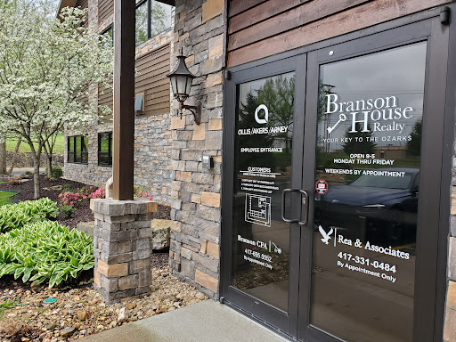 Carrie Higgs, Branson House Realty - Thumbnail