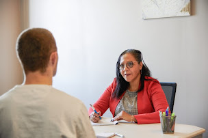 Photo n°10 de Nadine TAÏLAMÉ - Sophrologue - Consultante RH - Formatrice à Aubergenville (Praticien de médecine alternative)