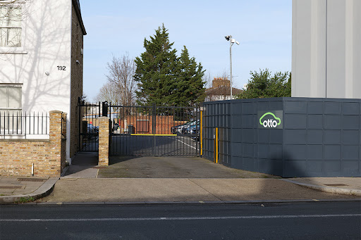 Otto Car - Shepherd's Bush - PCO Car Hire & Rent 2 Buy - Thumbnail