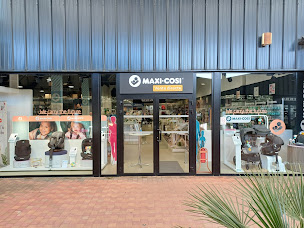 Photo n°1 de IKKS à La Séguinière (Magasin de puériculture)