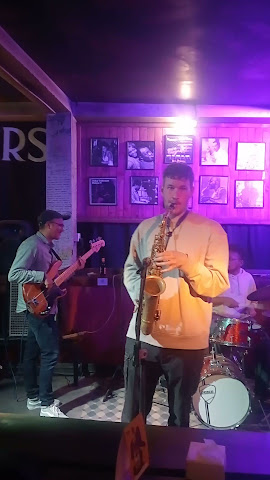 Jazz Upstairs by null