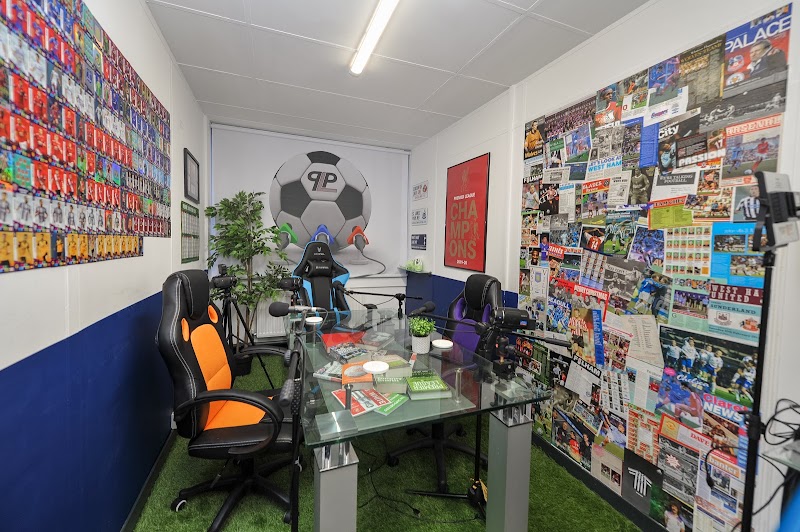 Aidan Office Space photo 3