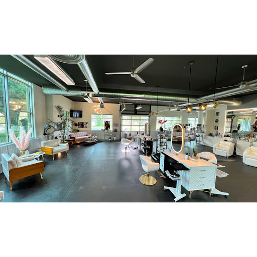 Runway Salon