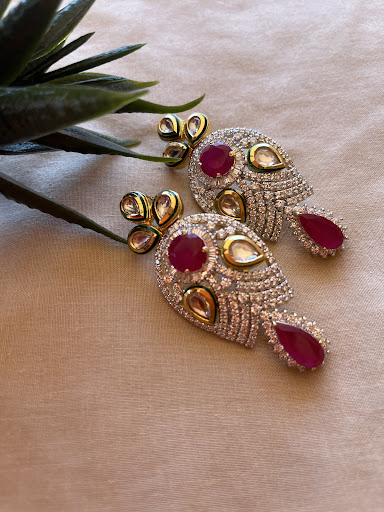 SHRINGAR - Visual
