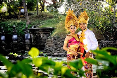 Photos of Manik Galih