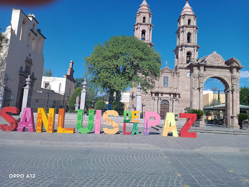 Principal San Luis de la Paz, Gto. Garden