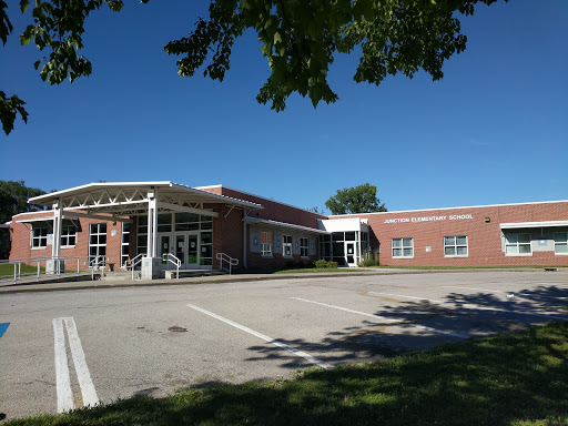 Junction Elementary Schooł - Visual