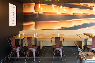 Photo n°26 de Basilic & Co - pizzas de terroirs - Annecy à Annecy (Pizzas à emporter)