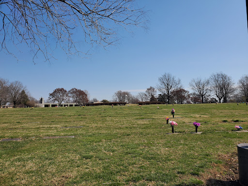 Lake View Funeral Home & Memorial Gardens - Thumbnail
